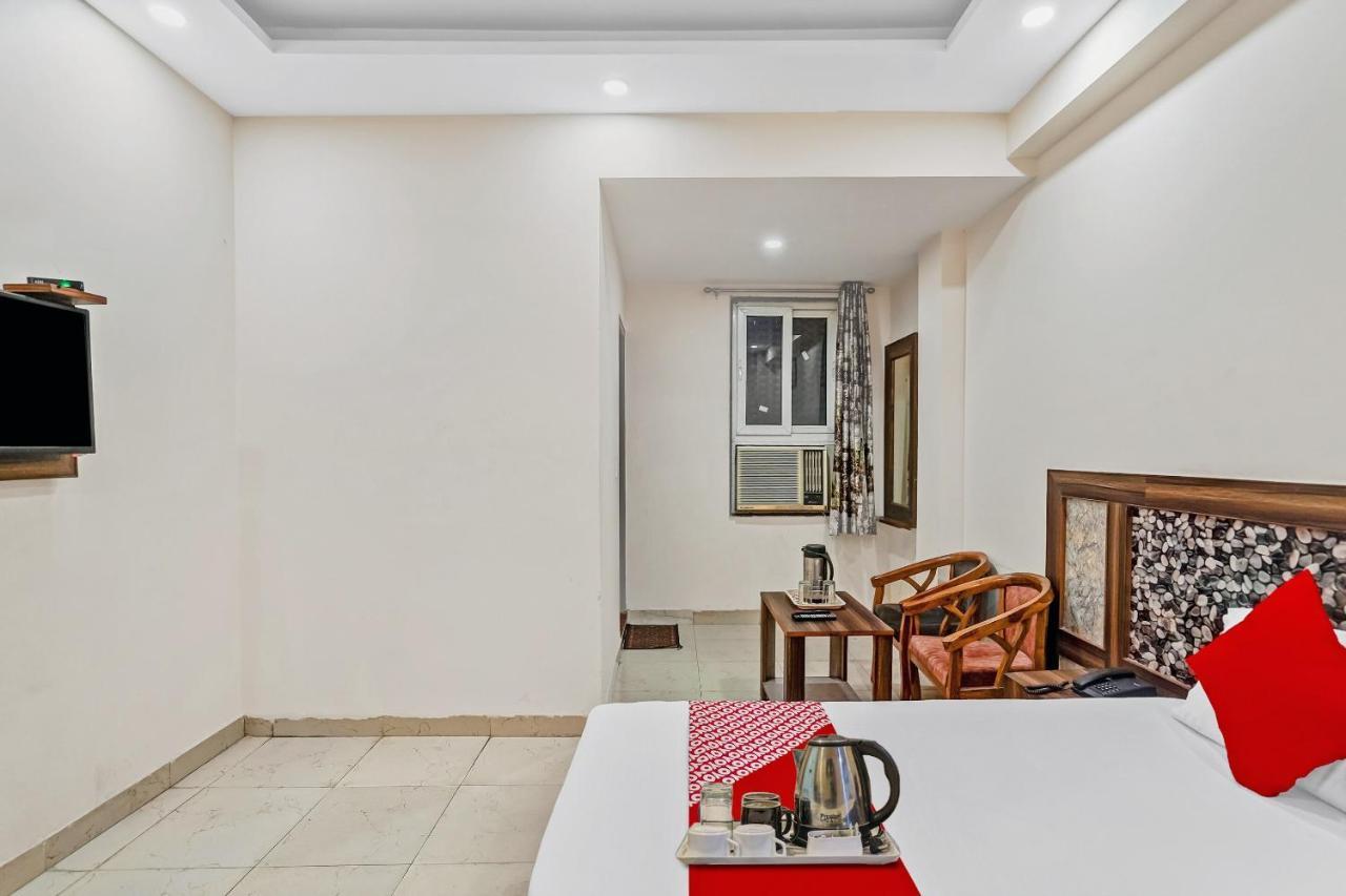 Oyo 88326 Hotel Cloud 9 Nowe Delhi Zewnętrze zdjęcie