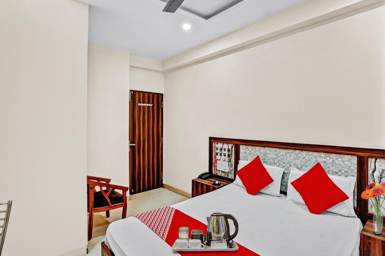 Oyo 88326 Hotel Cloud 9 Nowe Delhi Zewnętrze zdjęcie