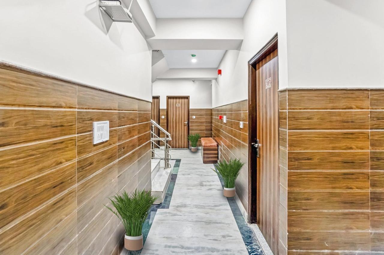 Oyo 88326 Hotel Cloud 9 Nowe Delhi Zewnętrze zdjęcie